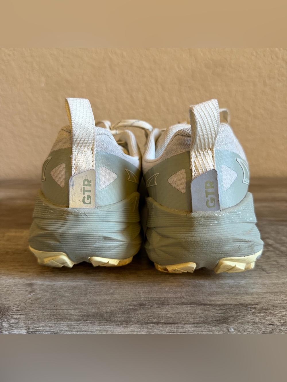 Altra Experience Wild 2 trail running shoes Womens Size 10 - Picture 5 of 11